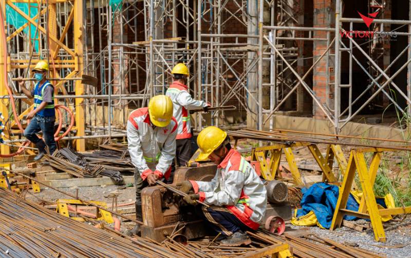 An toàn trong thi công xây dựng nhà ở xã hội 9 Trang bị phương tiện bảo vệ cá nhân
