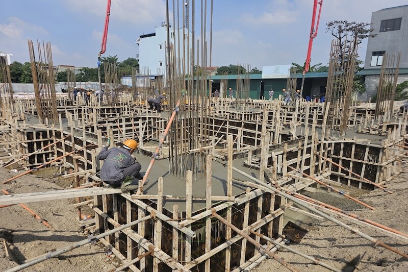 Nhà thầu thi công nhà ở xã hội tại Hải Dương 10 Đổ bê tông móng giằng công trình