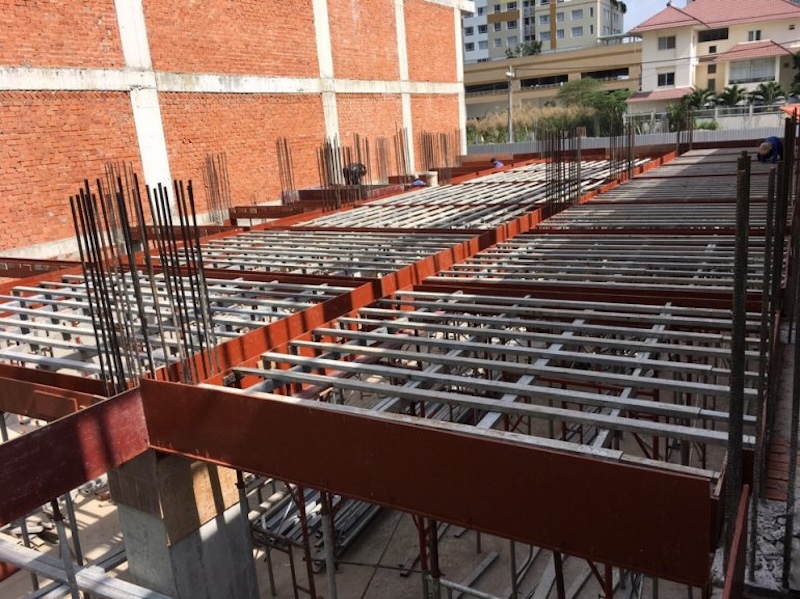Biện pháp thi công ván khuôn, cốp pha móng, cột, dầm sàn 7 Thi công ván khuôn sàn